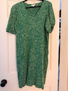 J. Jill Green & White Printed V-Neck Midi Dress